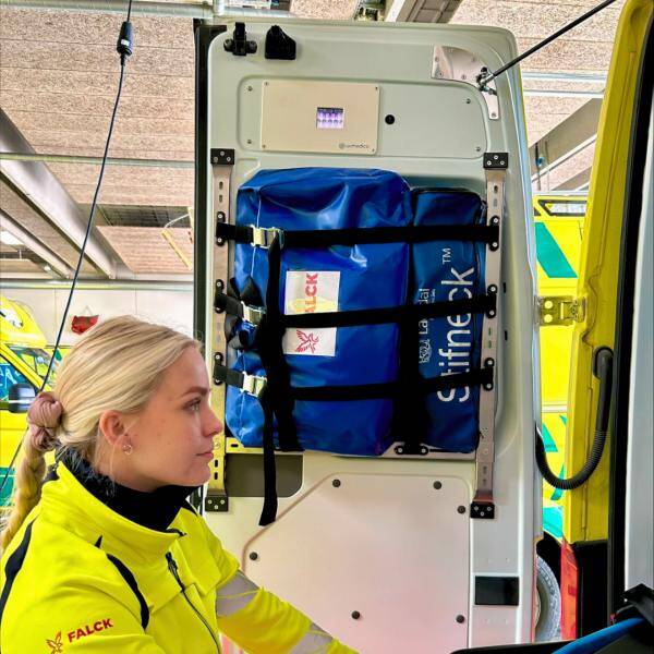 Falck Ambulances - Uv222 - Uv Medico-1